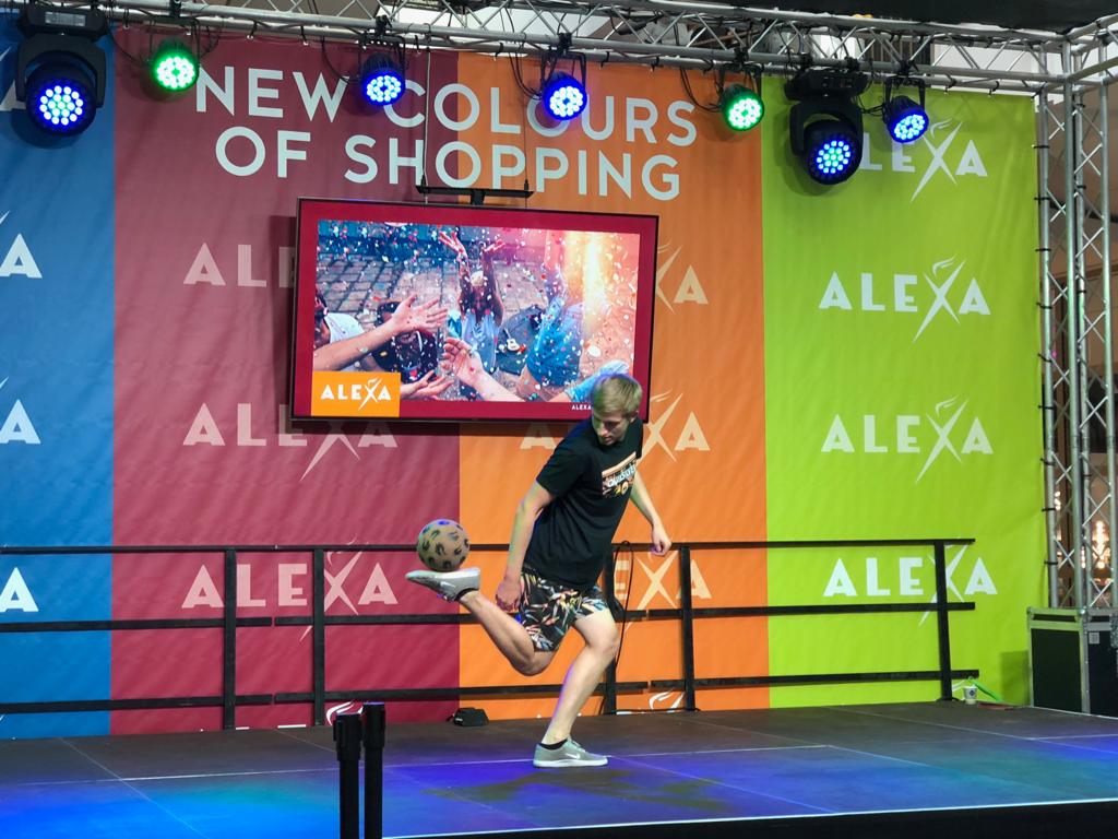 Freestyle Show im Alexa Shopping Center in Berlin